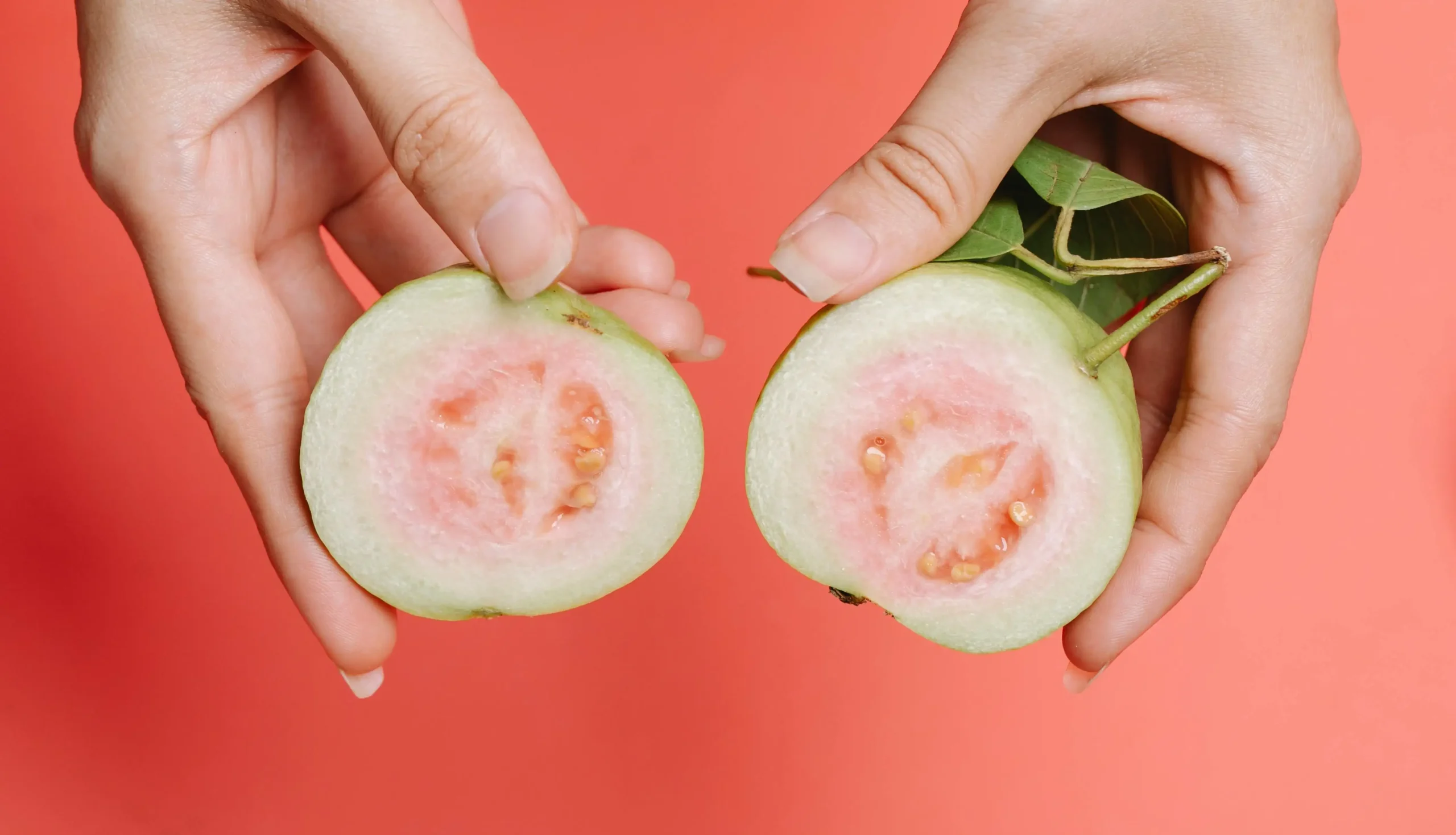Side Effect of Eating Guava at Night? Image