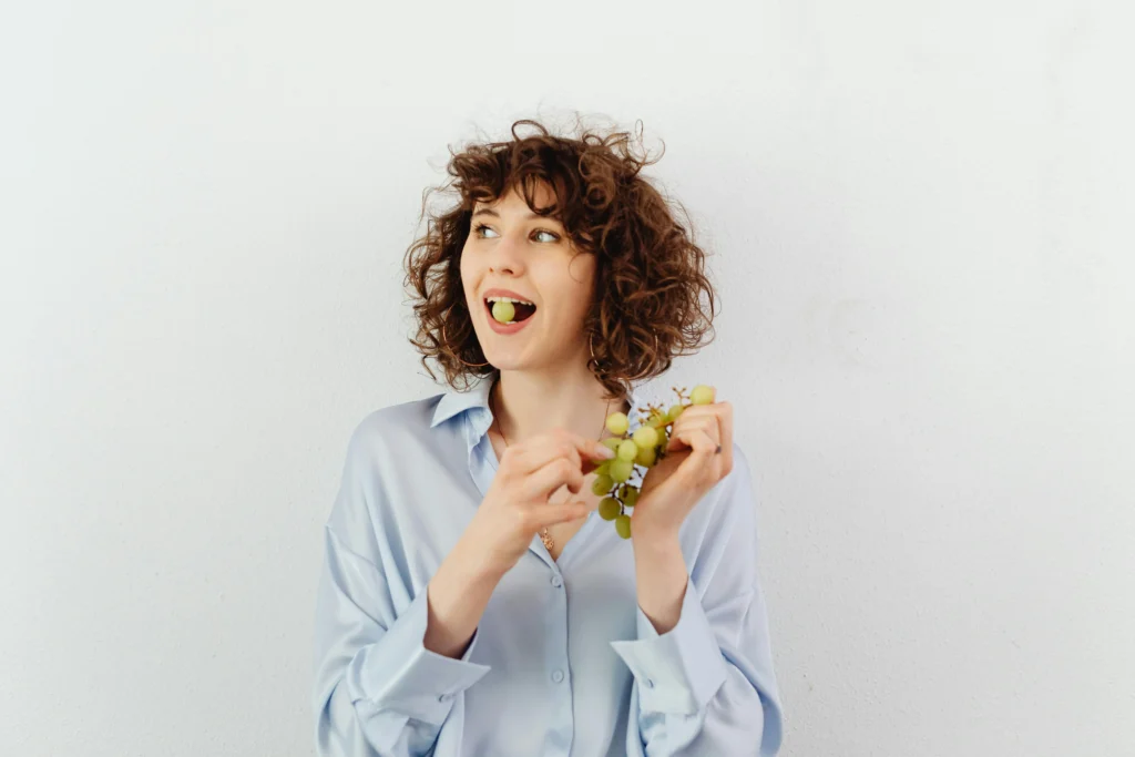 Can grapes cause weight gain? Image