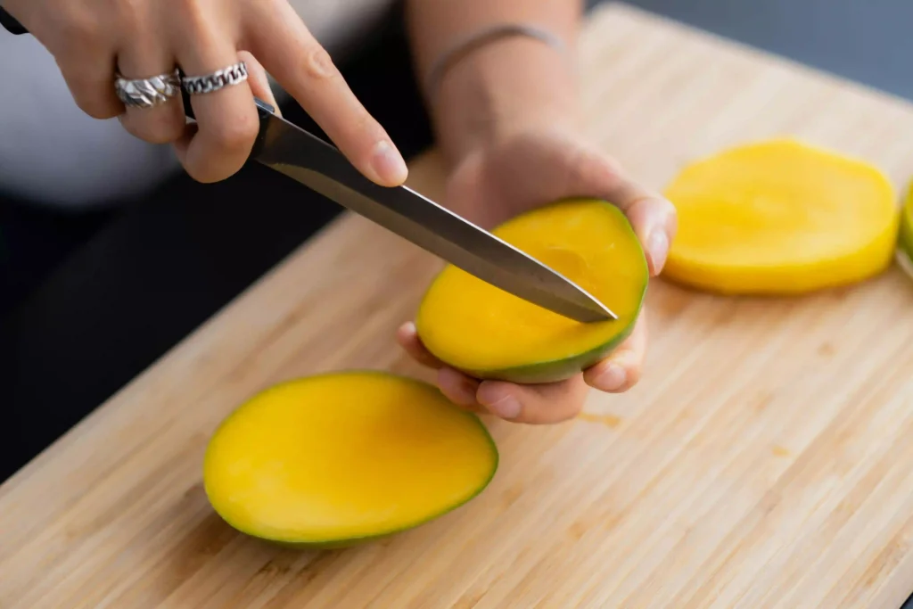 What Are the Signs of Gas Triggered by Mango Consumption? Image