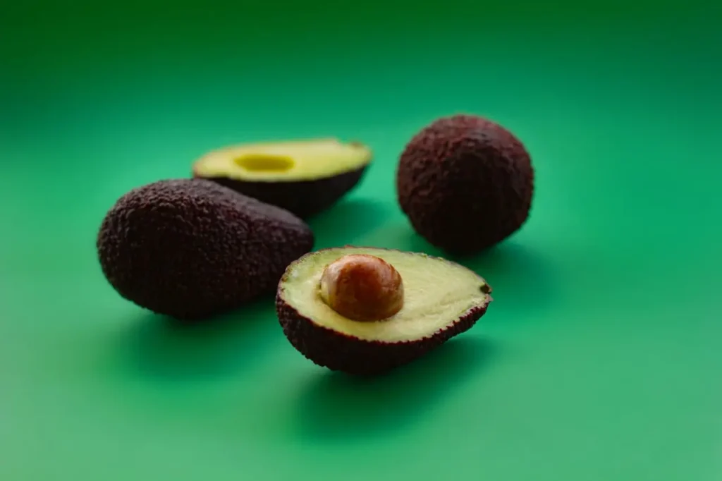 Avocado and Cholesterol Image