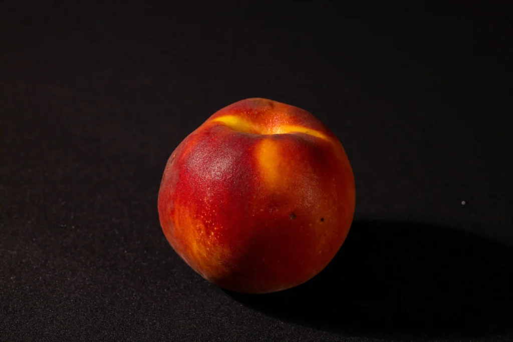 Can I Eat Peaches While Pregnant? Image