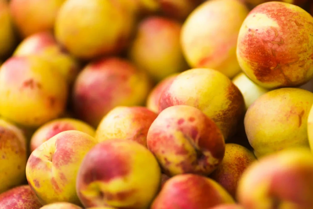 Are Unripe Peaches Linked to Constipation? Image