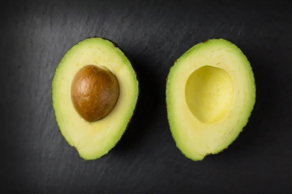 3 ways avocados help with cholesterol management Image