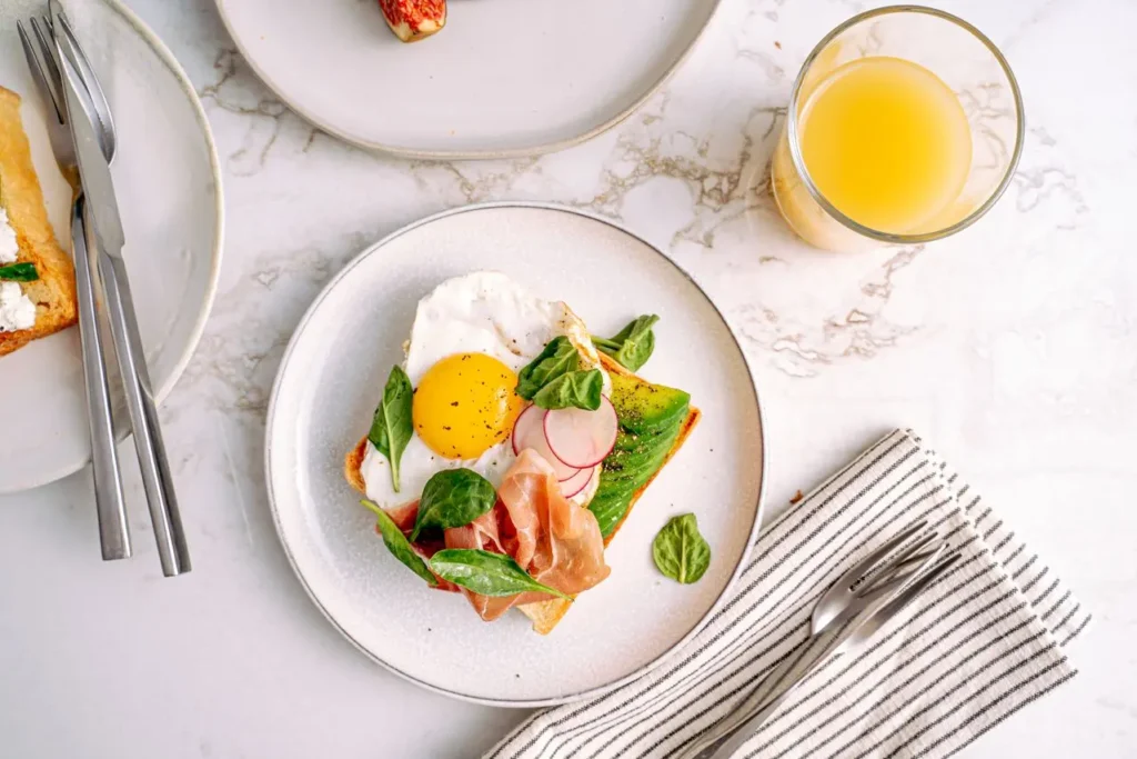 Eating Breakfast Before 9am Image