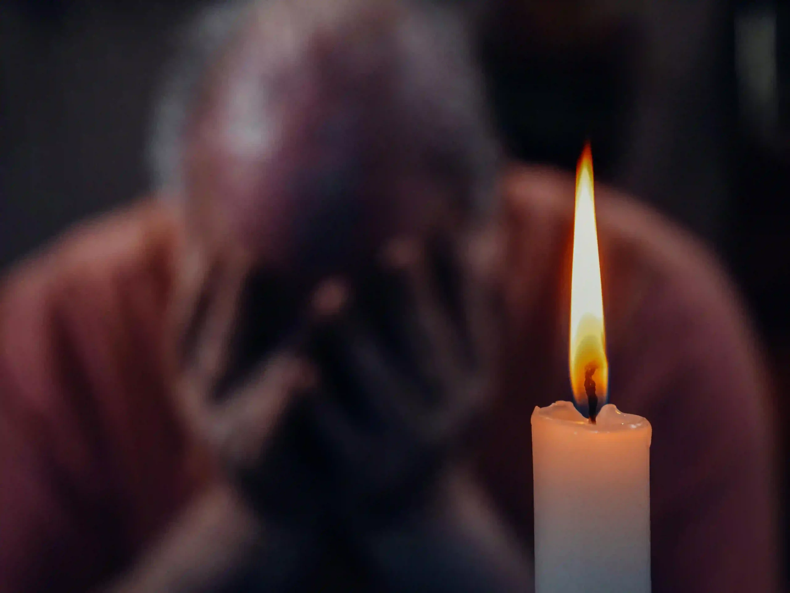 The Warning Signs of Young Onset Dementia Image
