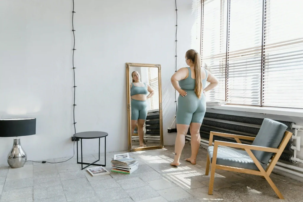 Overweight People Are Publicly Weighed and Ordered to Slim Down Under New Rules in Turkey image