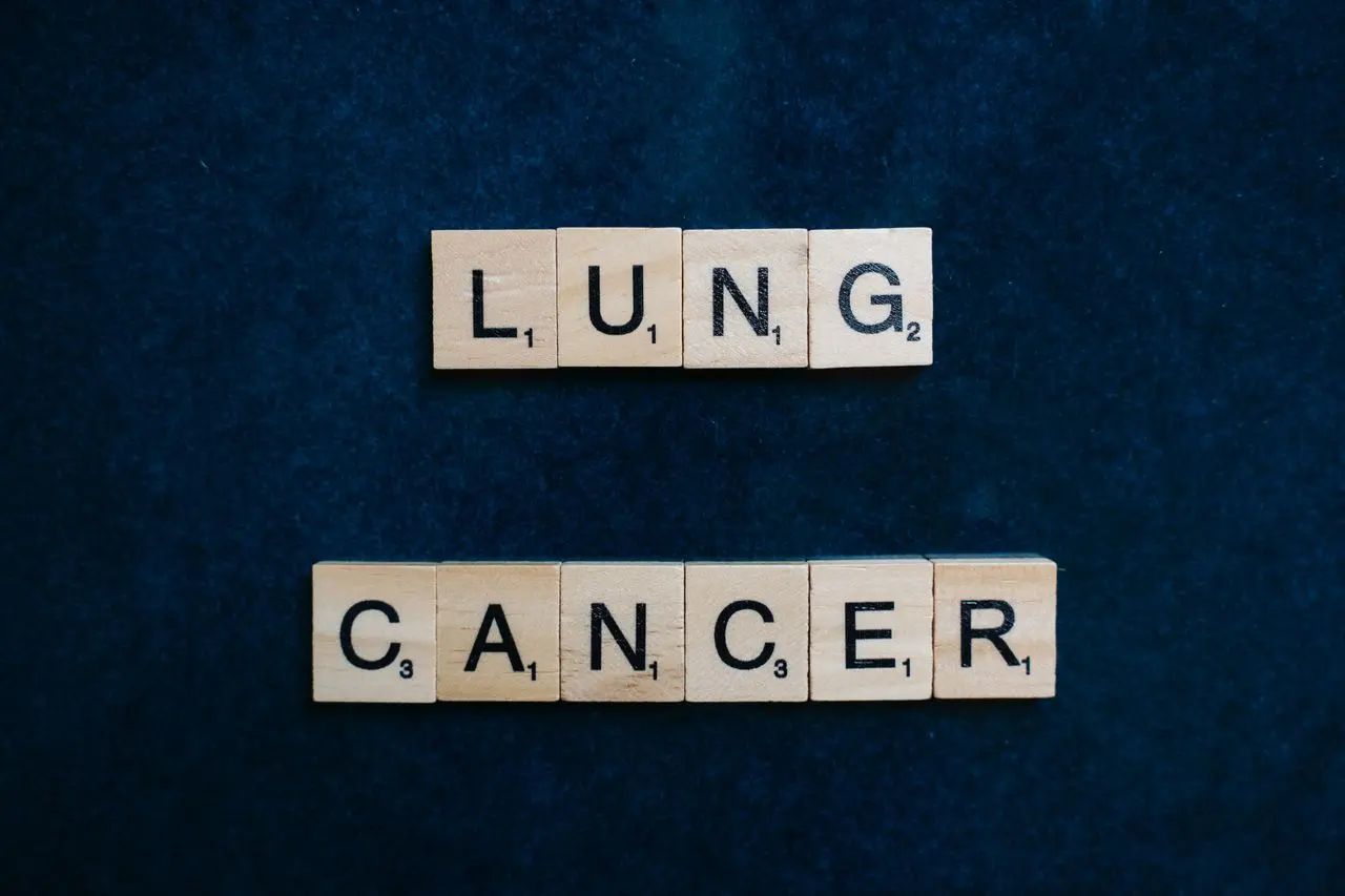 Lung Cancer Symptoms Image
