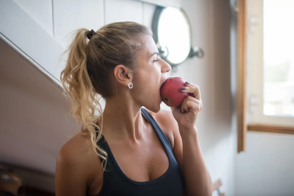 I Ate Apples Every Day and Couldn't Figure Out Why My Stomach Was a Mess Image